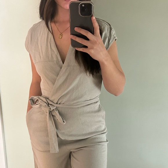 100% linen romper (in grey) - Picture 4 of 7